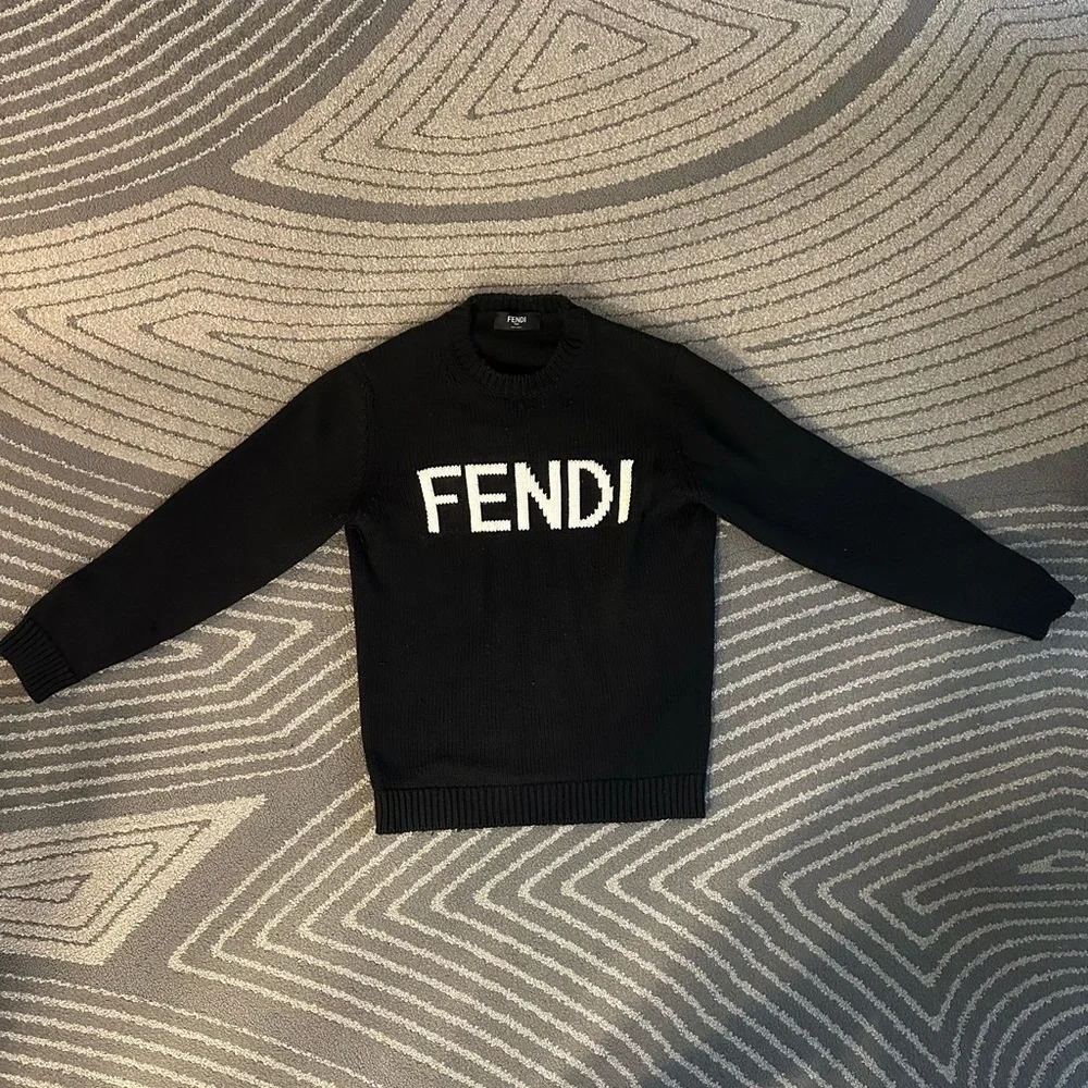 Fendi Black Crewneck Sweater for Men - Picture 1 of 12